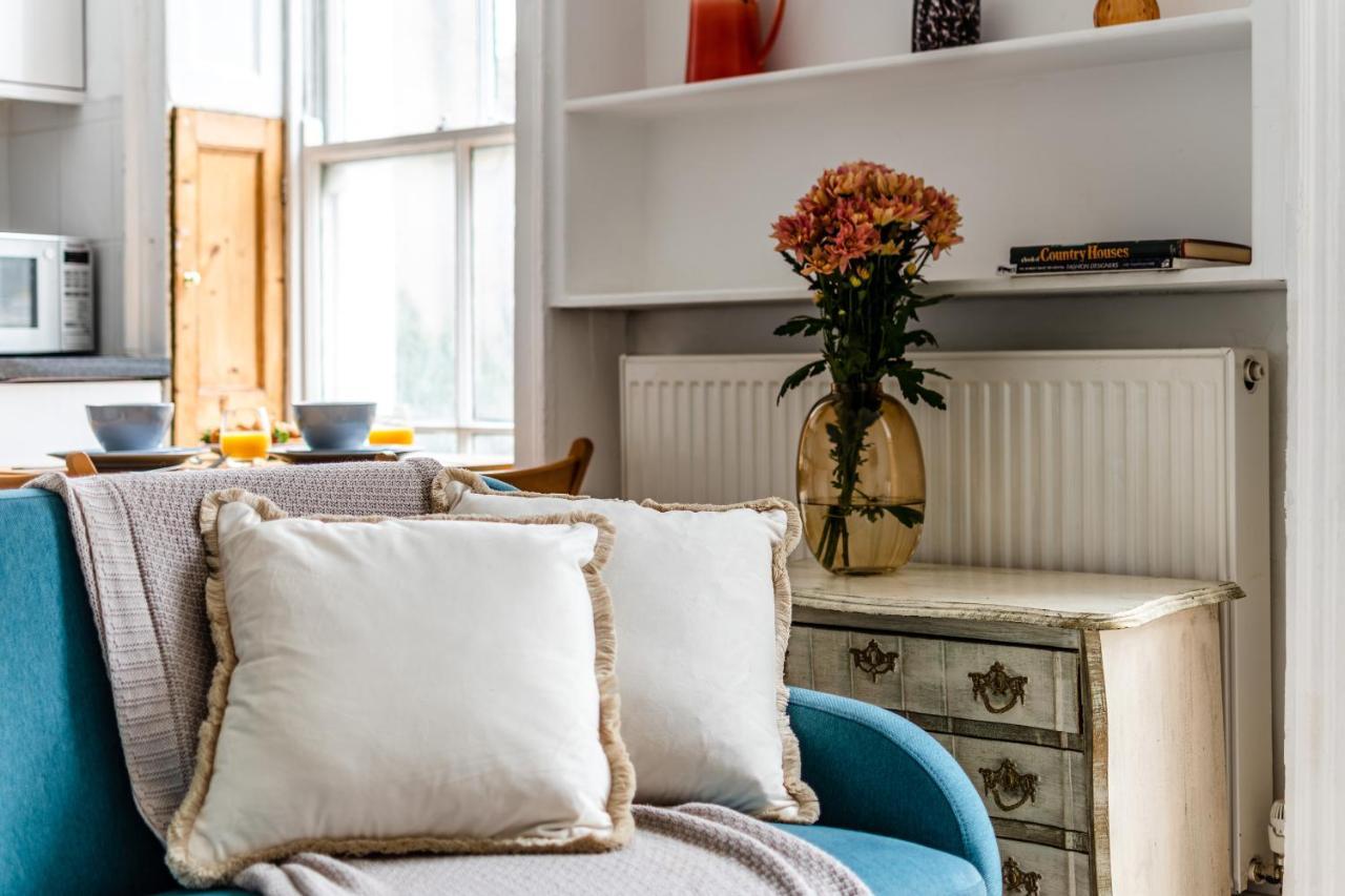 Charming British Museum By Uk Apartment